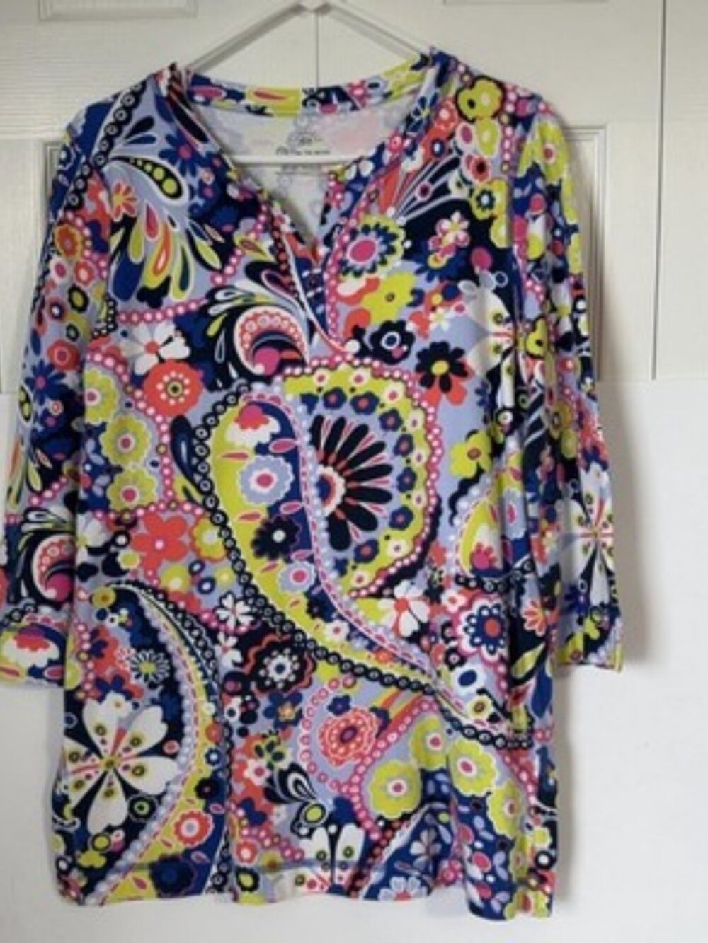 T By Talbots Women's M Multicolor Paisley 3/4 Sleeve V-Neck Tunic Top
